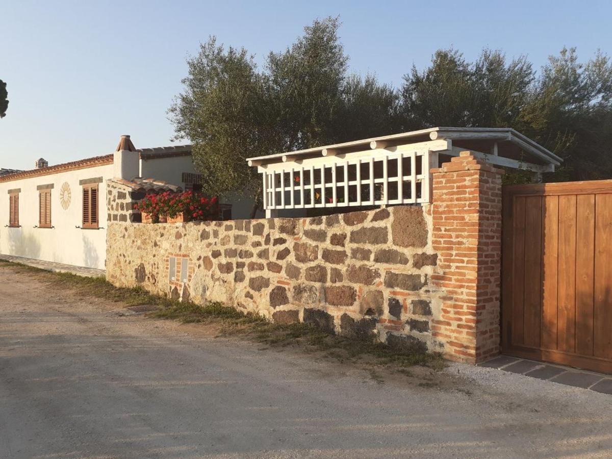 אורוסיי Casa Vacanze Sisuledda מראה חיצוני תמונה