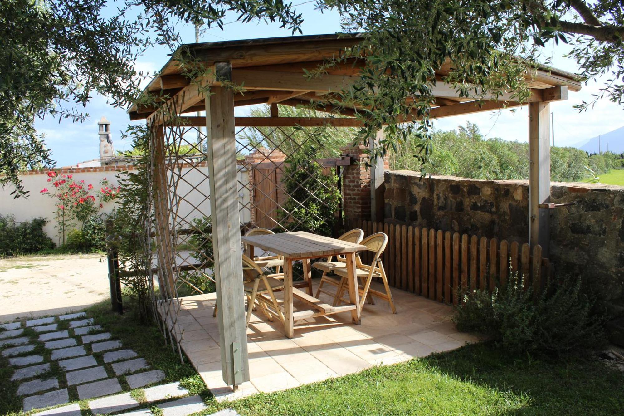 אורוסיי Casa Vacanze Sisuledda מראה חיצוני תמונה