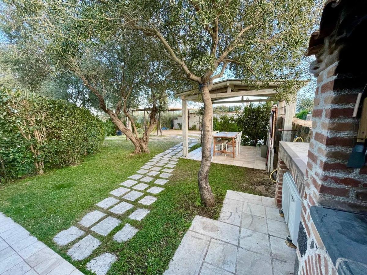 אורוסיי Casa Vacanze Sisuledda מראה חיצוני תמונה